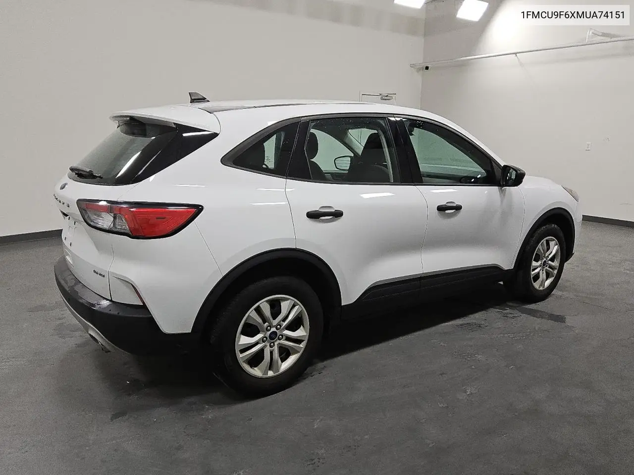 2021 Ford Escape S VIN: 1FMCU9F6XMUA74151 Lot: 55339175