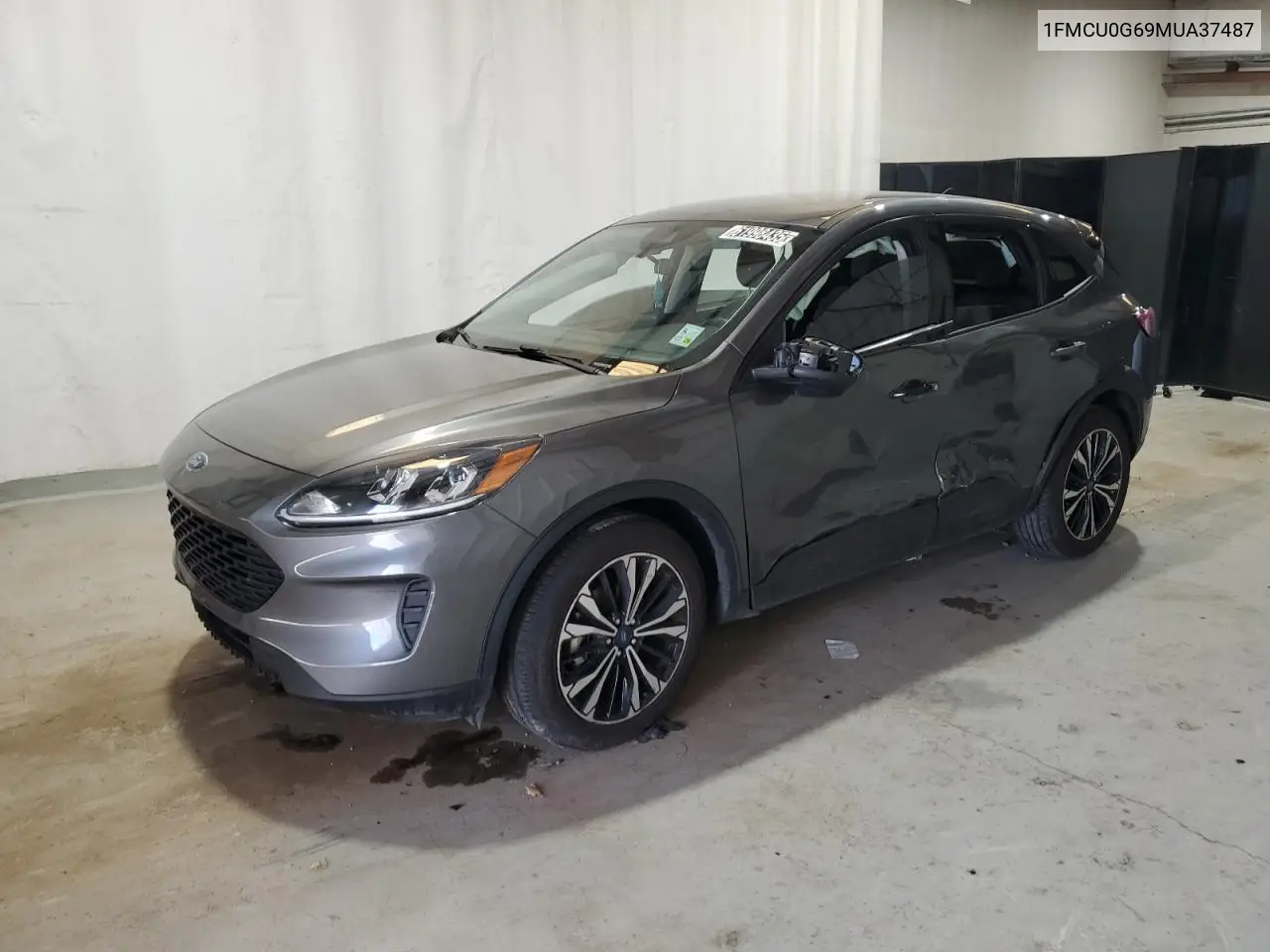 2021 Ford Escape Se VIN: 1FMCU0G69MUA37487 Lot: 61998435