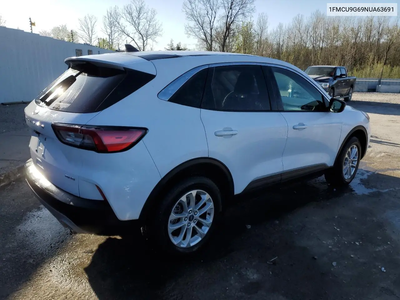2022 Ford Escape Se VIN: 1FMCU9G69NUA63691 Lot: 52140225