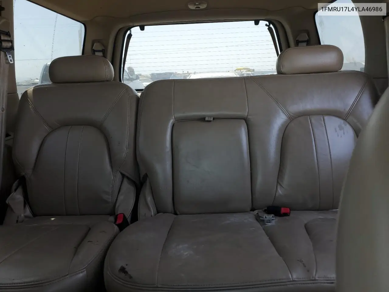 2000 Ford Expedition Eddie Bauer VIN: 1FMRU17L4YLA46986 Lot: 59591905