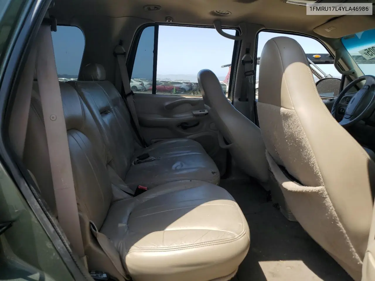 2000 Ford Expedition Eddie Bauer VIN: 1FMRU17L4YLA46986 Lot: 59591905