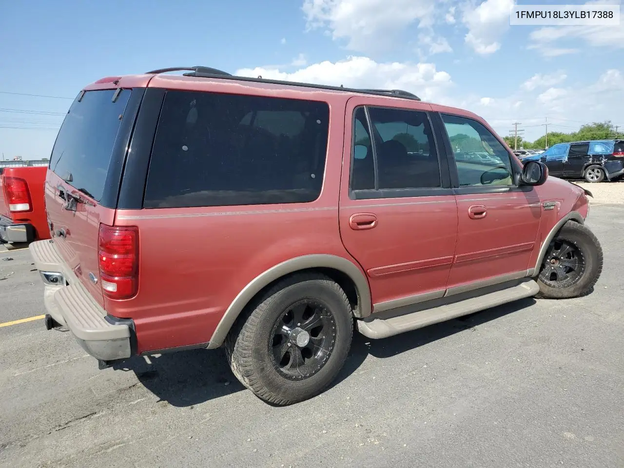 2000 Ford Expedition Eddie Bauer VIN: 1FMPU18L3YLB17388 Lot: 60262825