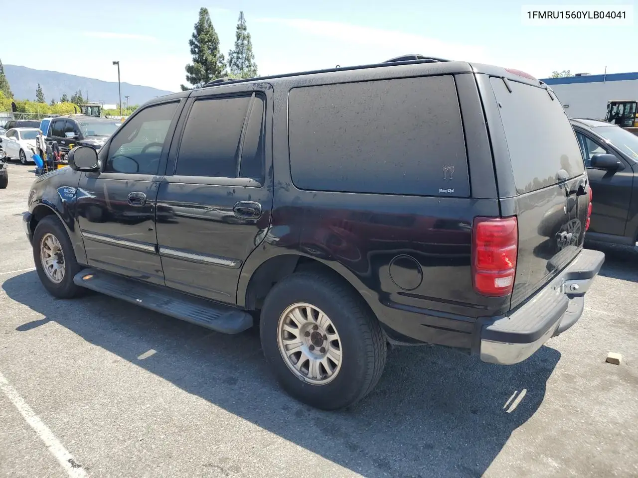 2000 Ford Expedition Xlt VIN: 1FMRU1560YLB04041 Lot: 65178625