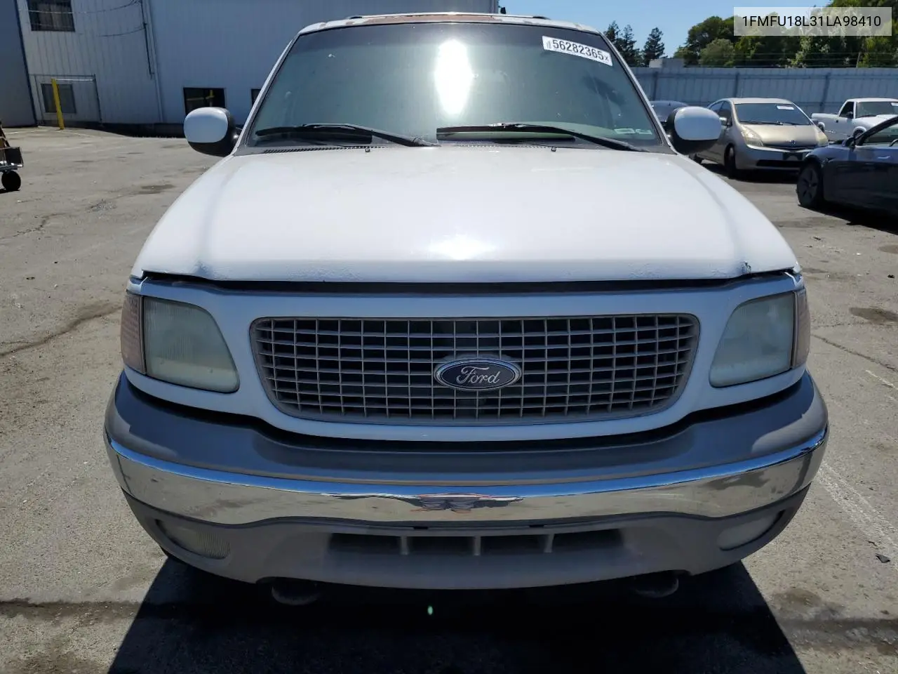 2001 Ford Expedition Eddie Bauer VIN: 1FMFU18L31LA98410 Lot: 56282365