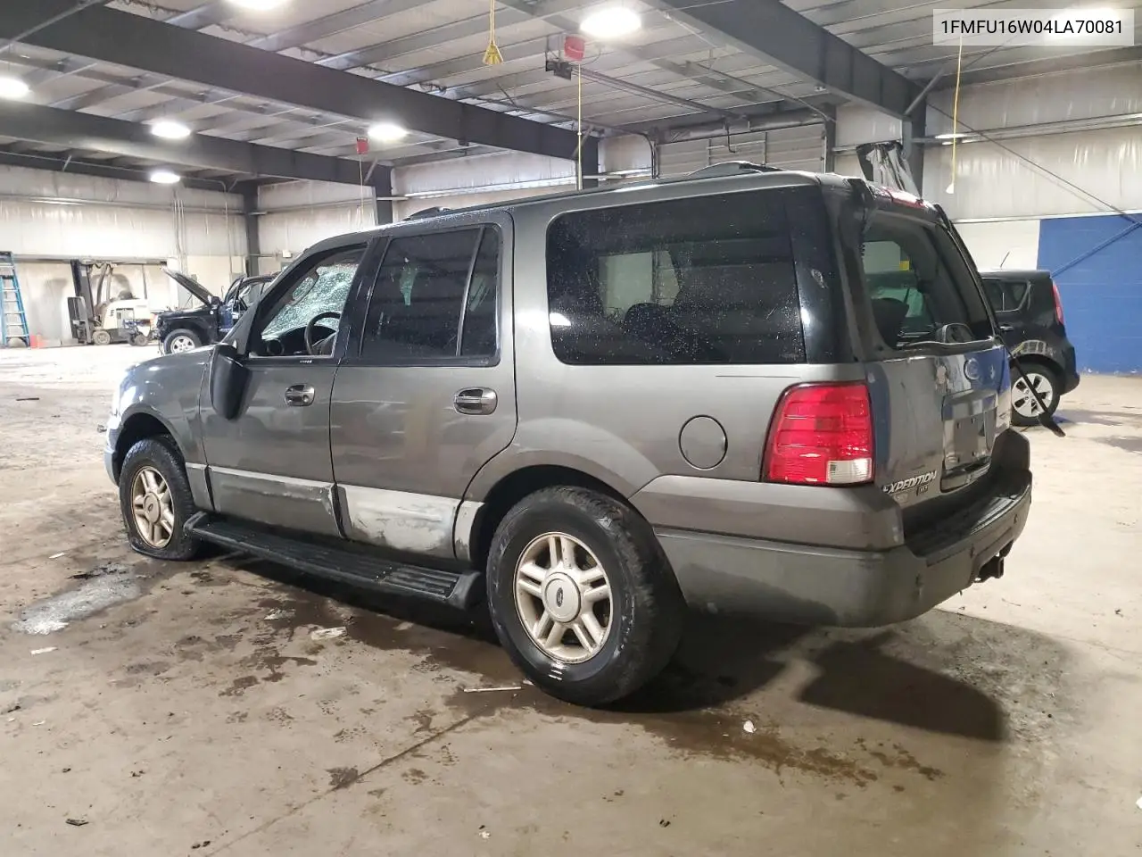 2004 Ford Expedition Xlt VIN: 1FMFU16W04LA70081 Lot: 55637635