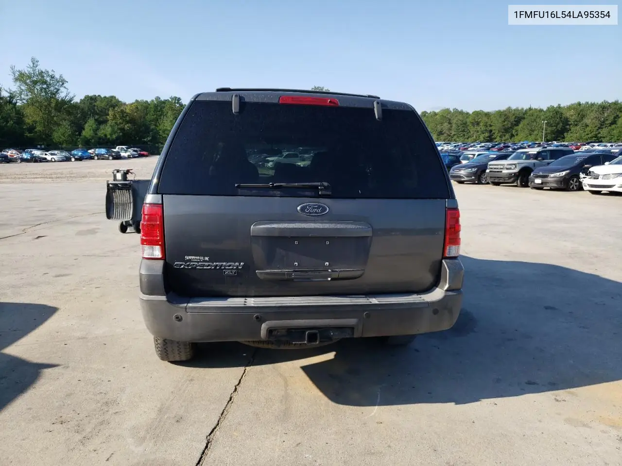 2004 Ford Expedition Xlt VIN: 1FMFU16L54LA95354 Lot: 57027115