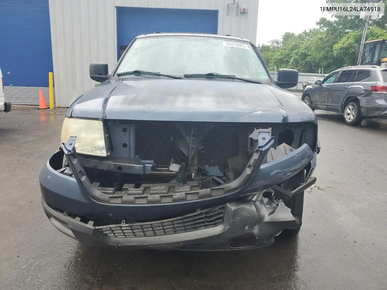 2004 Ford Expedition Xlt VIN: 1FMPU16L24LA74918 Lot: 60278905