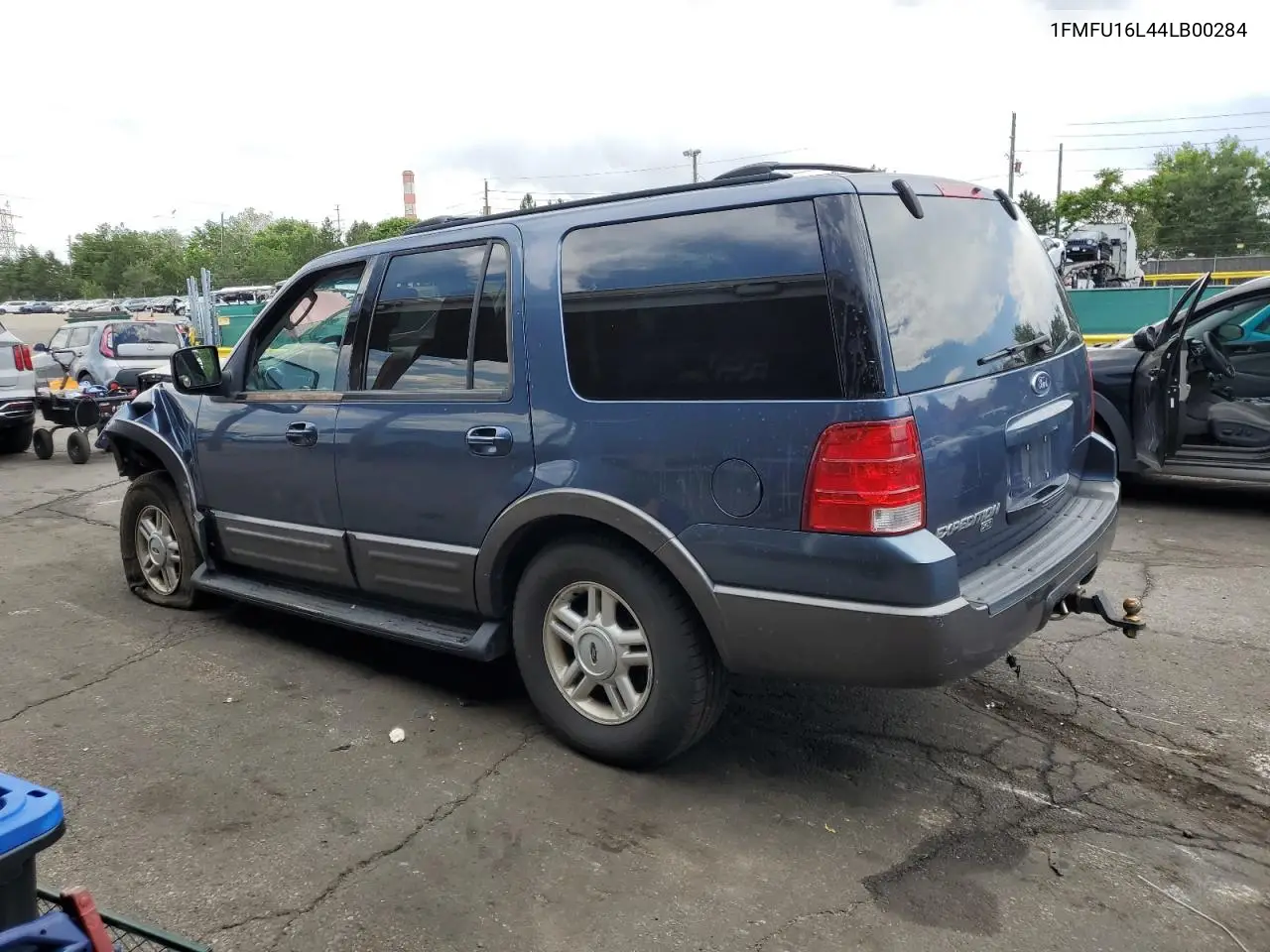 2004 Ford Expedition Xlt VIN: 1FMFU16L44LB00284 Lot: 62785445