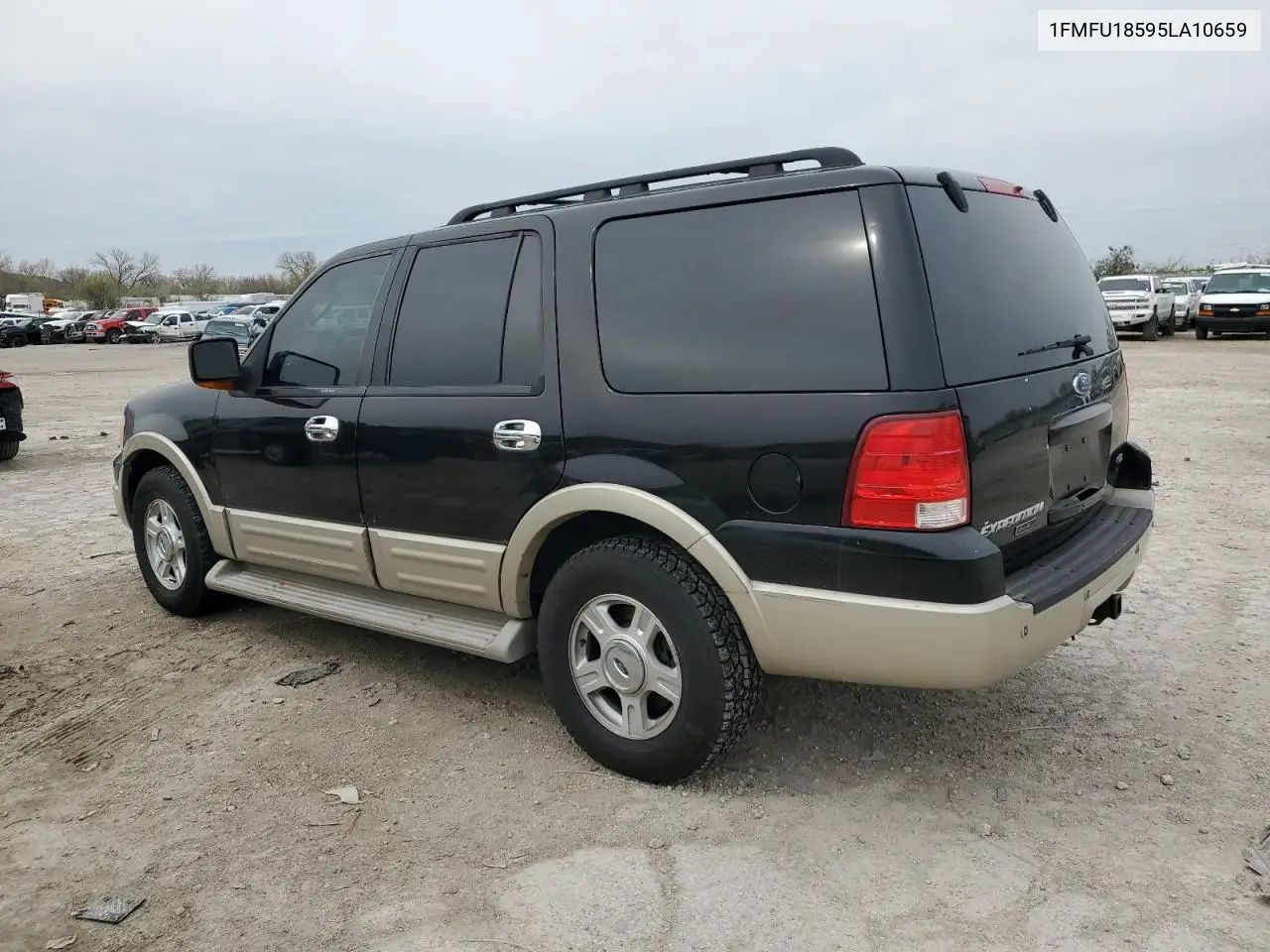 2005 Ford Expedition Eddie Bauer VIN: 1FMFU18595LA10659 Lot: 51472465