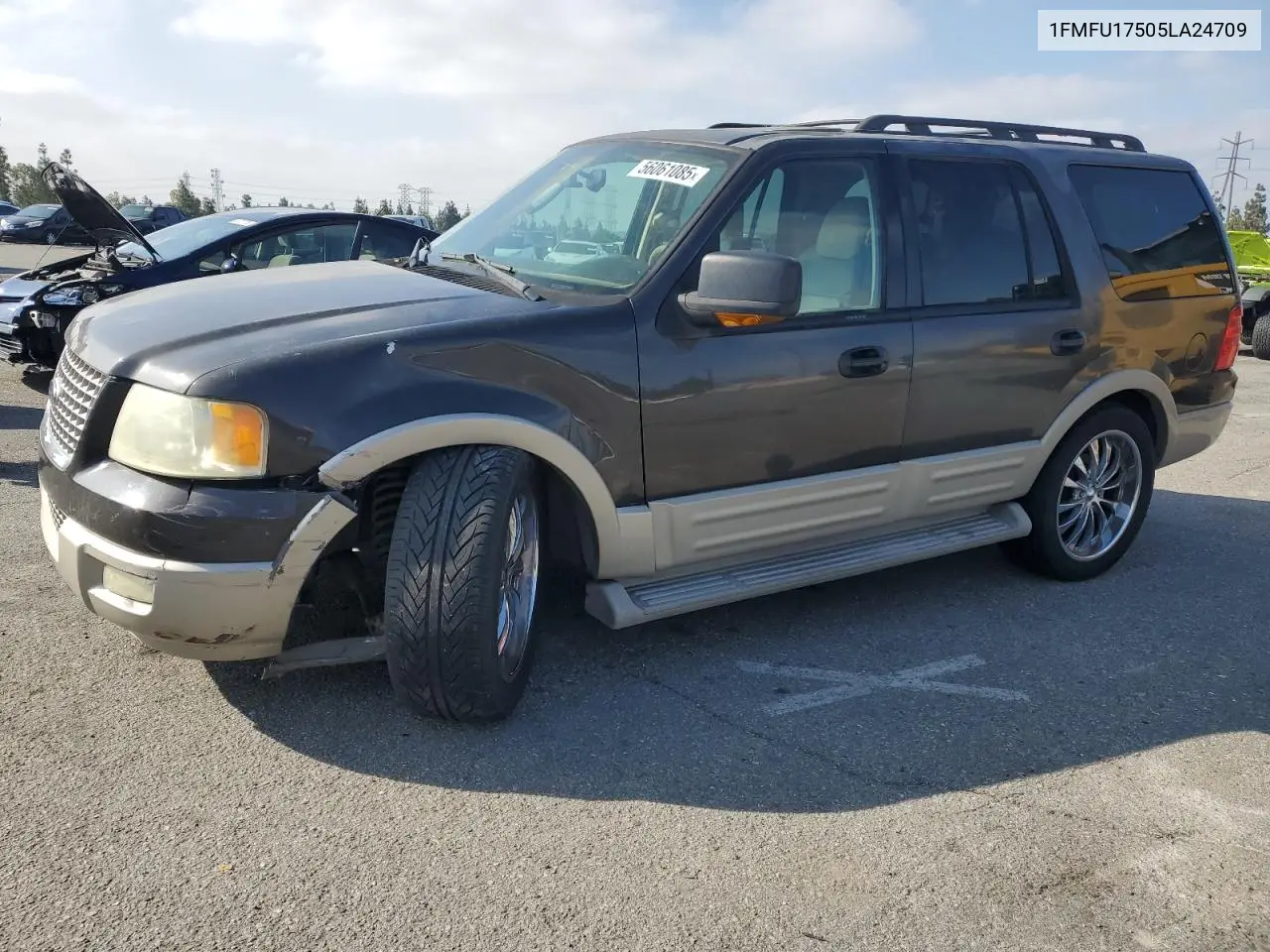 2005 Ford Expedition Eddie Bauer VIN: 1FMFU17505LA24709 Lot: 56061085