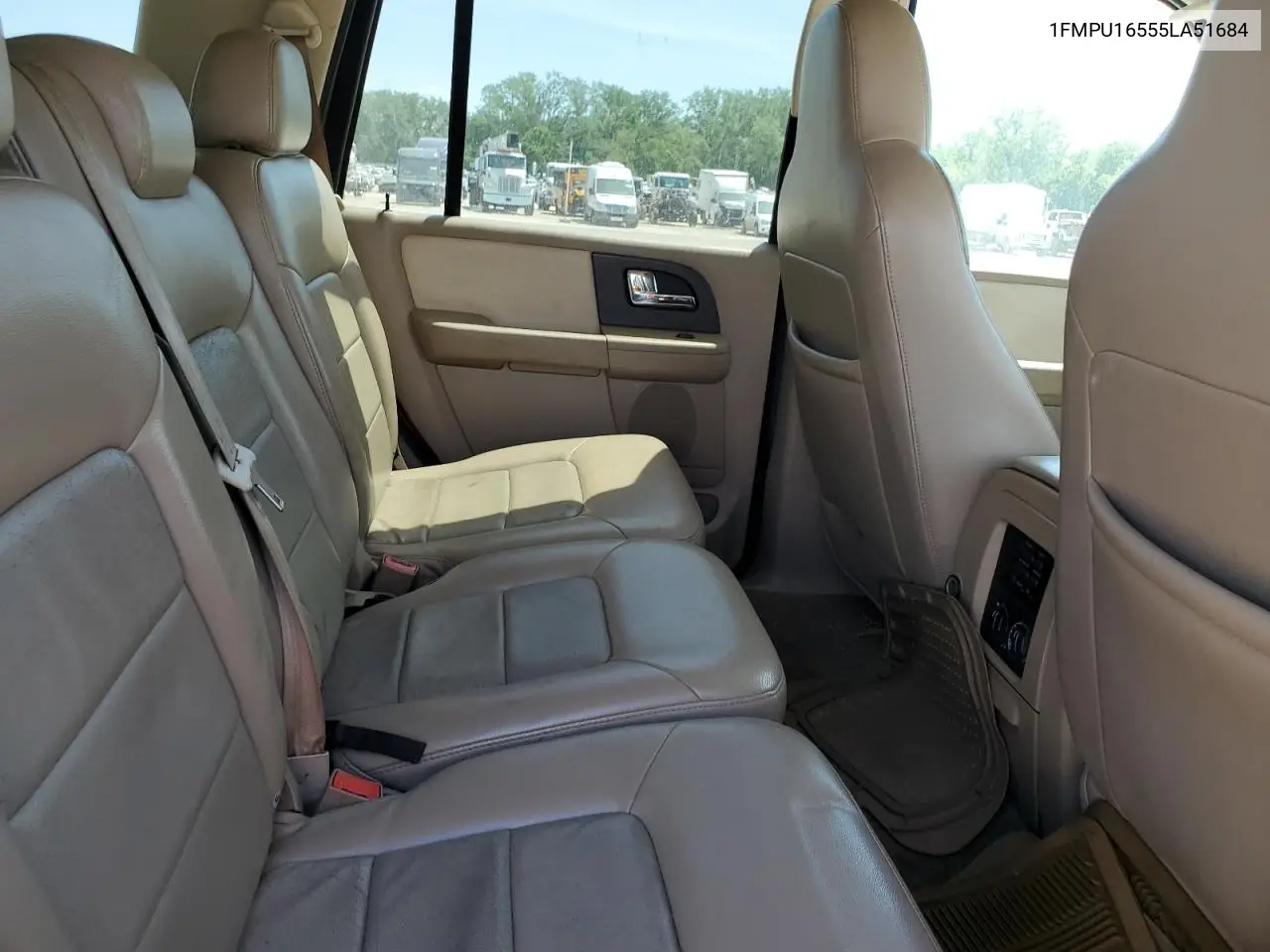 2005 Ford Expedition Xlt VIN: 1FMPU16555LA51684 Lot: 56496115