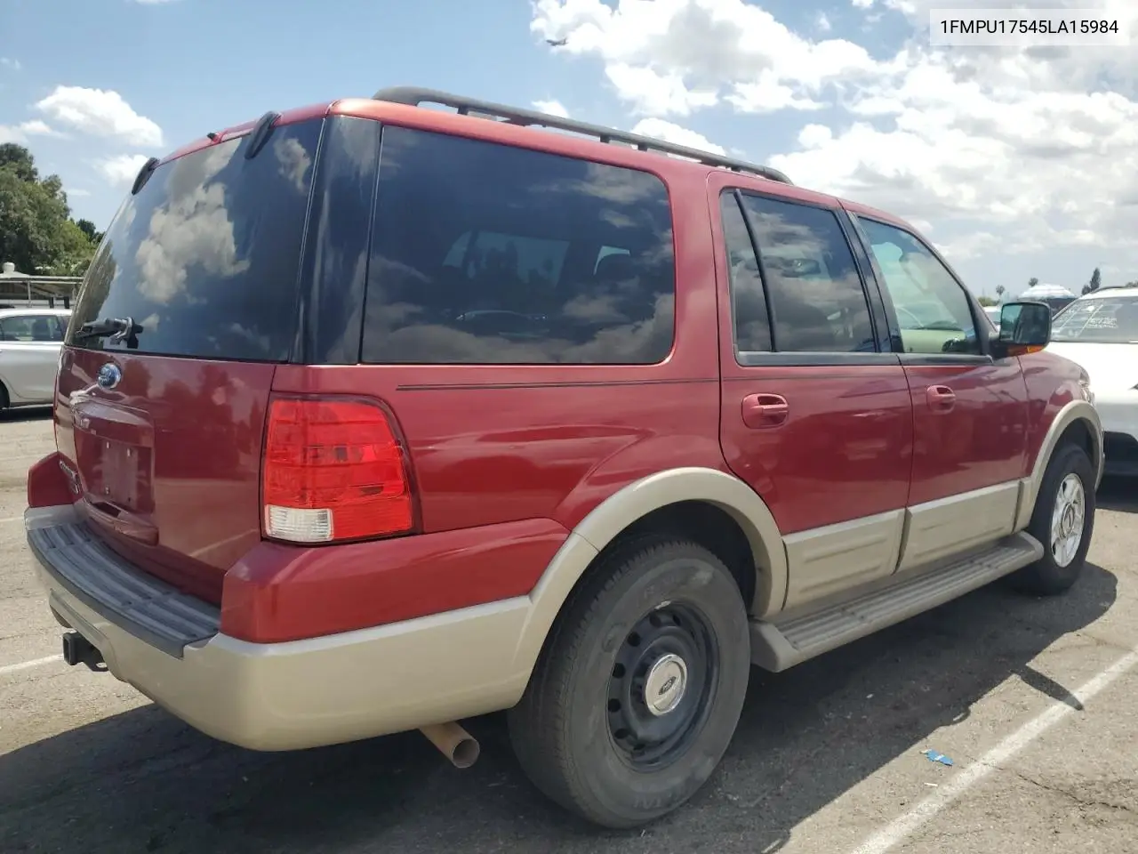 2005 Ford Expedition Eddie Bauer VIN: 1FMPU17545LA15984 Lot: 57132095