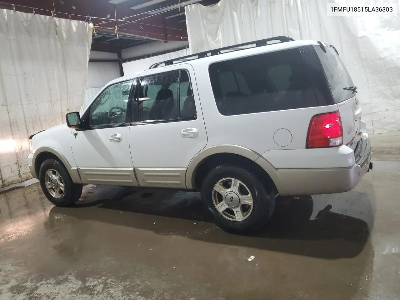2005 Ford Expedition Eddie Bauer VIN: 1FMFU18515LA36303 Lot: 58073205