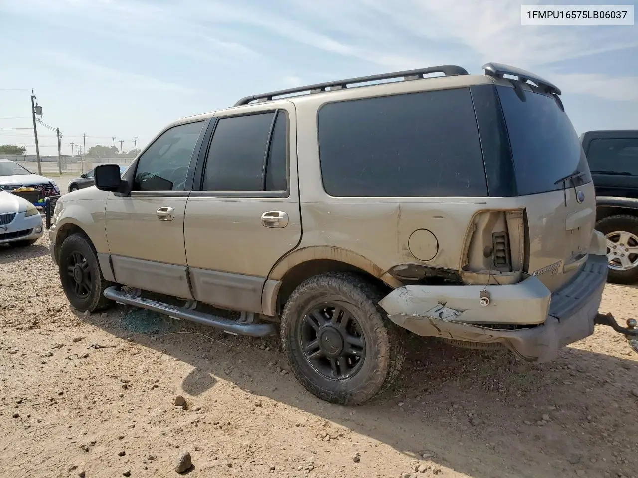 2005 Ford Expedition Xlt VIN: 1FMPU16575LB06037 Lot: 60432525