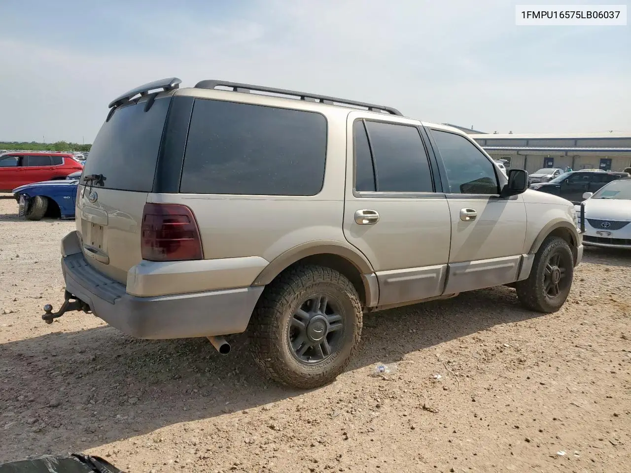2005 Ford Expedition Xlt VIN: 1FMPU16575LB06037 Lot: 60432525