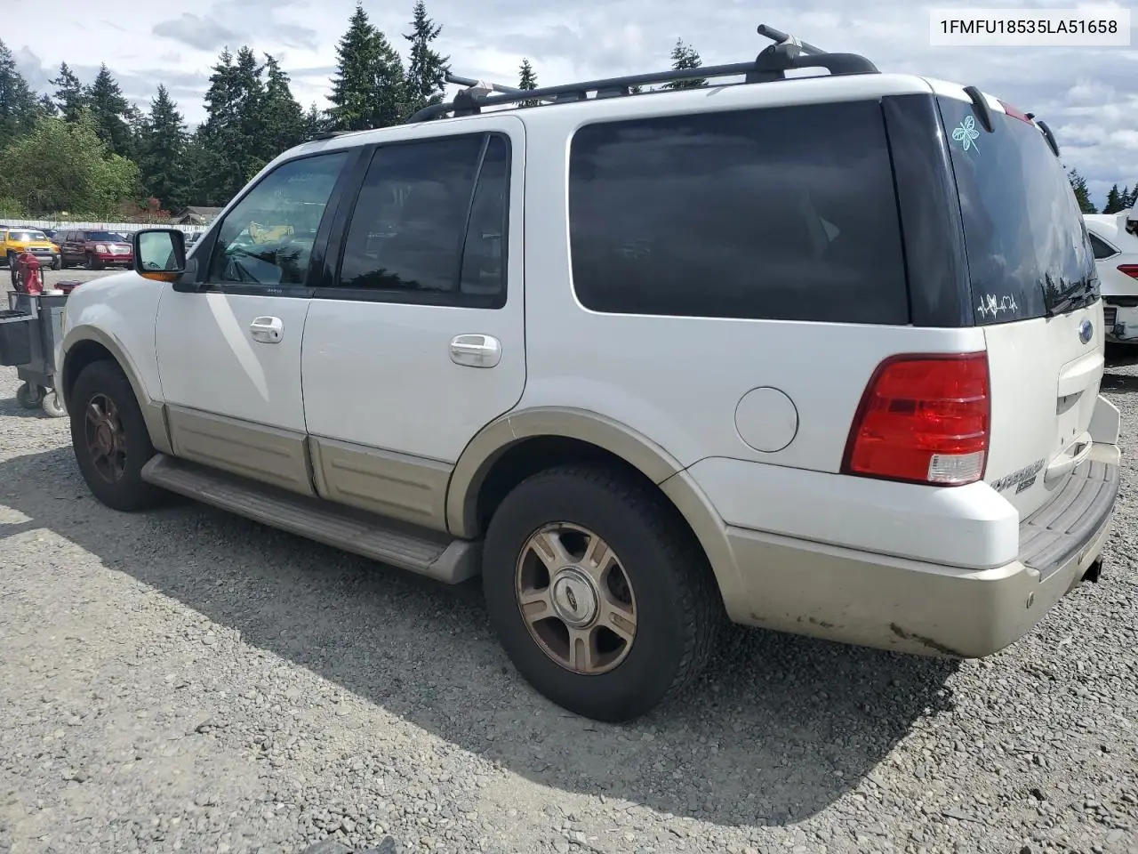 2005 Ford Expedition Eddie Bauer VIN: 1FMFU18535LA51658 Lot: 61268125