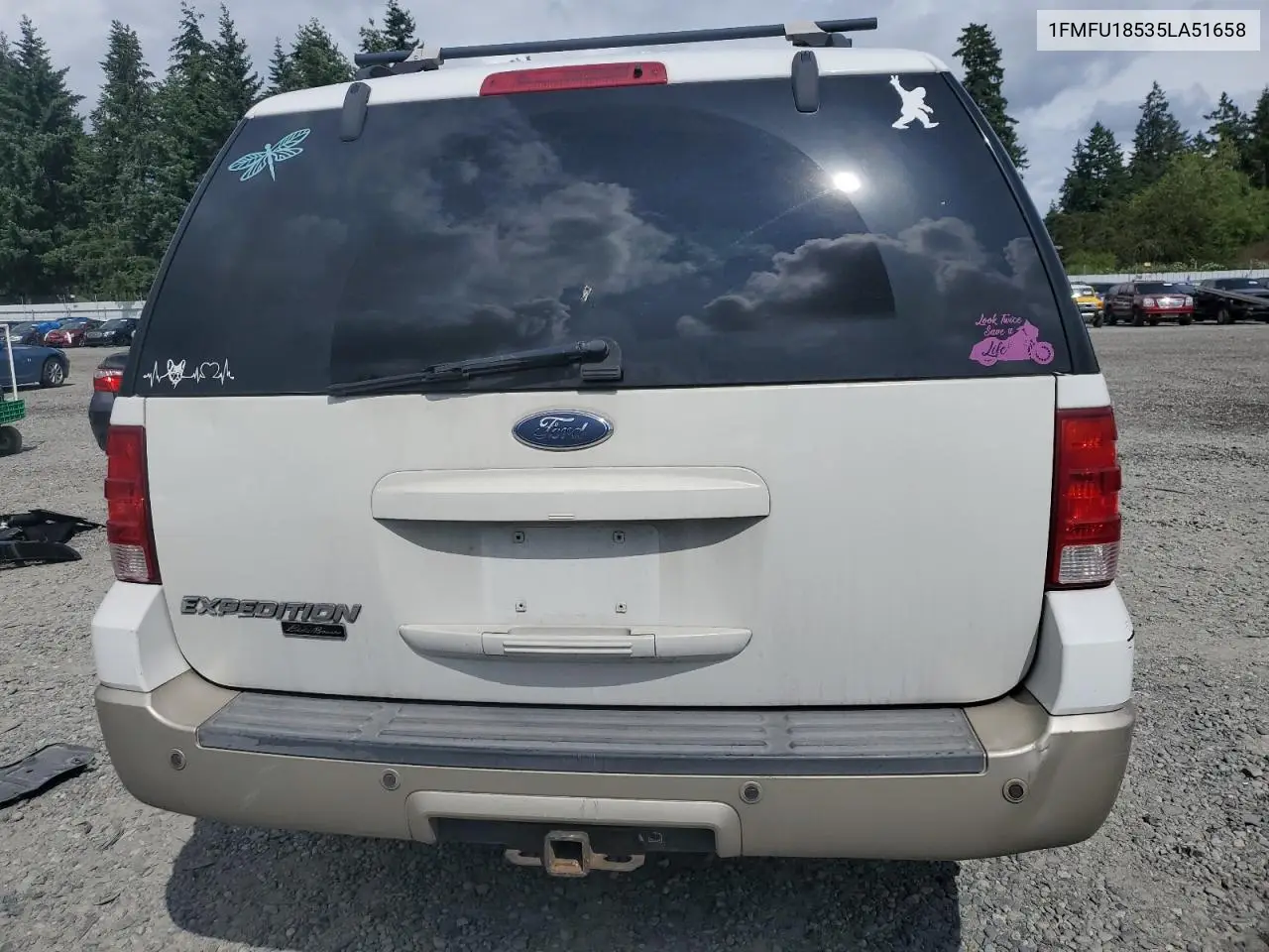 2005 Ford Expedition Eddie Bauer VIN: 1FMFU18535LA51658 Lot: 61268125