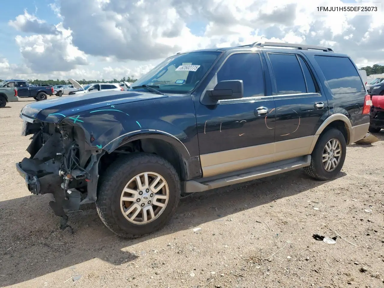 2013 Ford Expedition Xlt VIN: 1FMJU1H55DEF25073 Lot: 62602775