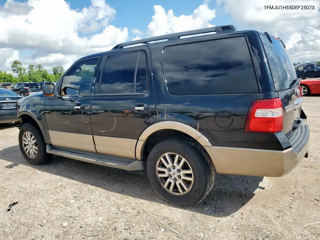 2013 Ford Expedition Xlt VIN: 1FMJU1H55DEF25073 Lot: 62602775