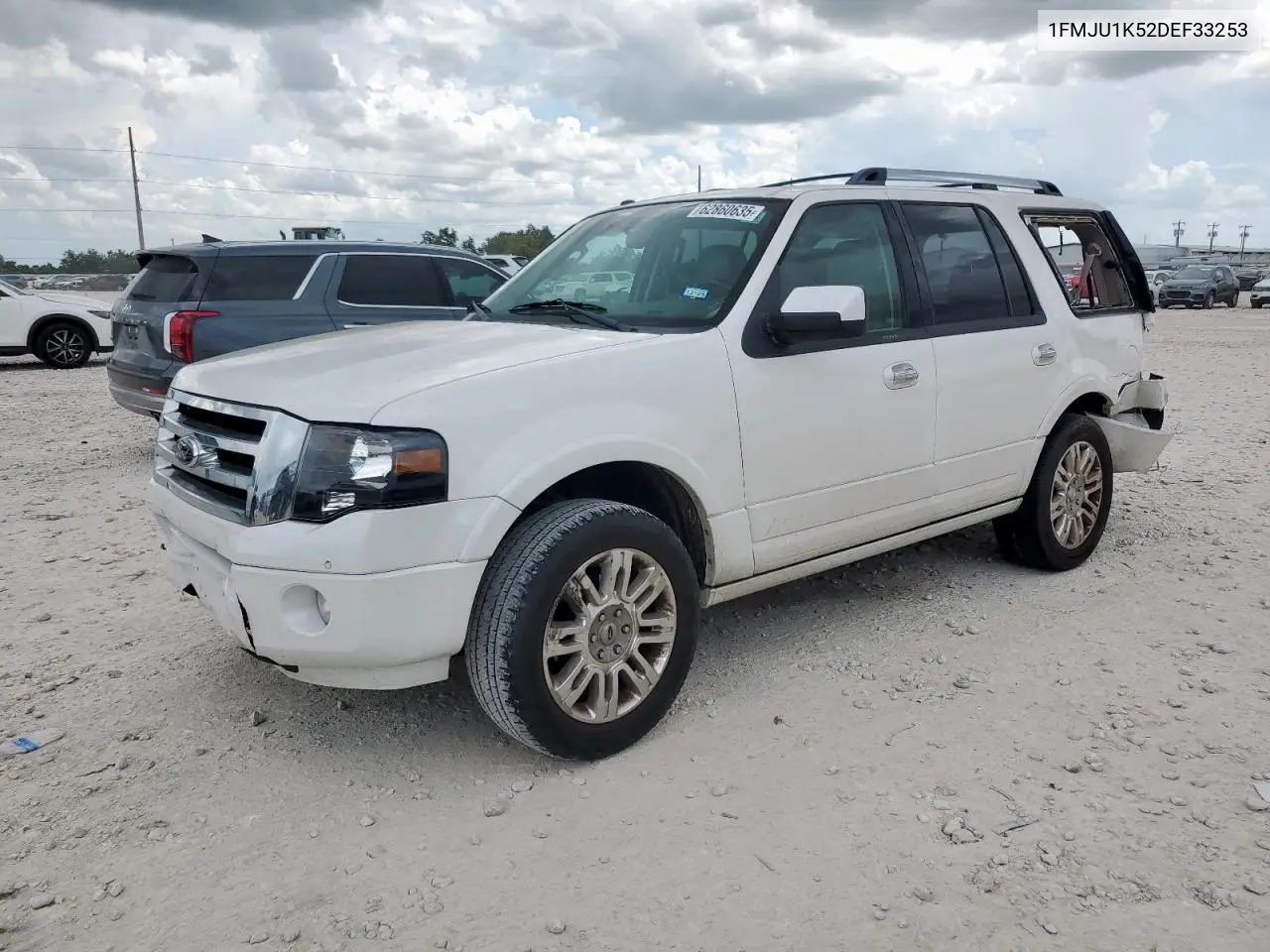 2013 Ford Expedition Limited VIN: 1FMJU1K52DEF33253 Lot: 62860635