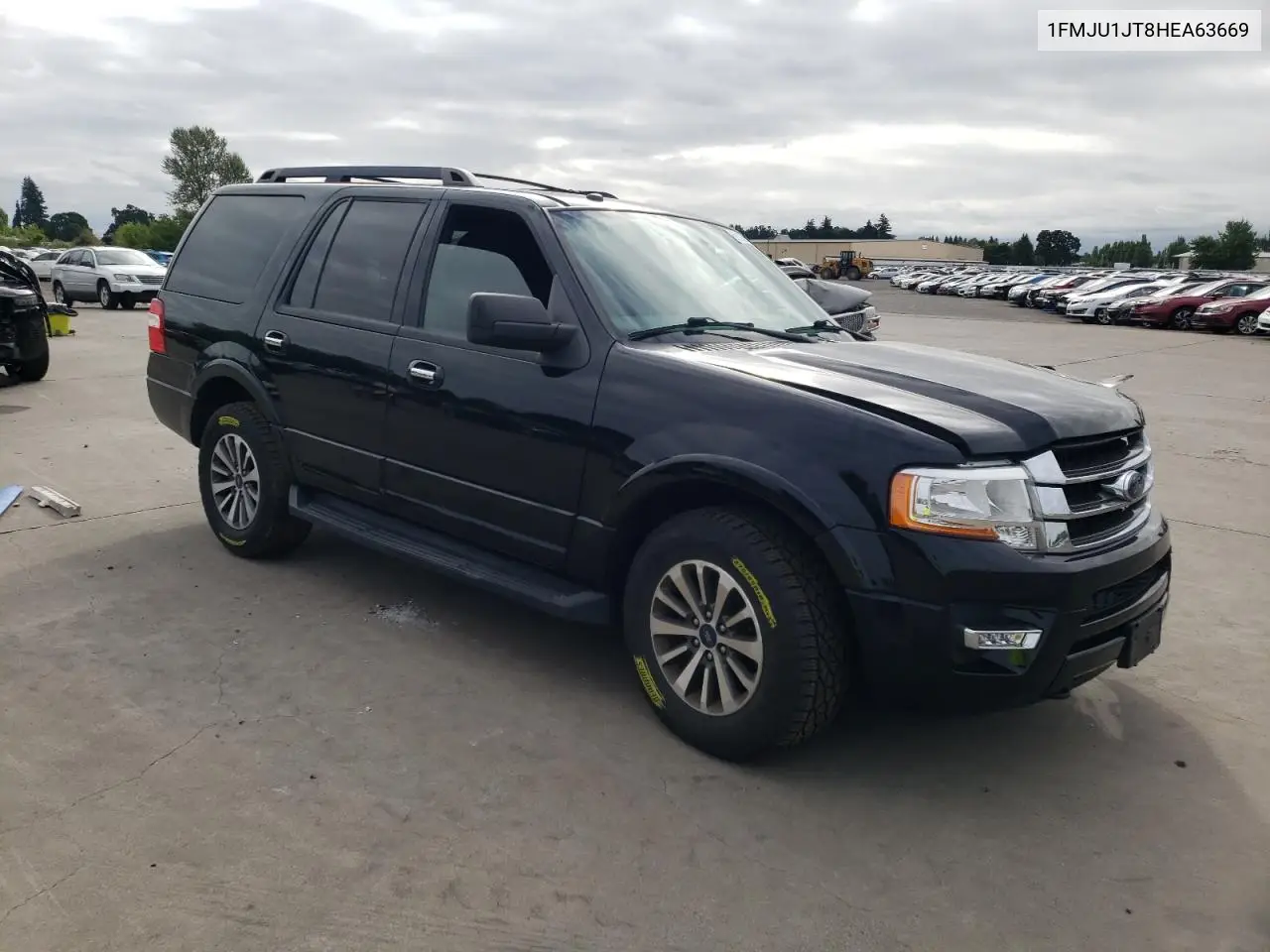 2017 Ford Expedition Xlt VIN: 1FMJU1JT8HEA63669 Lot: 62613865