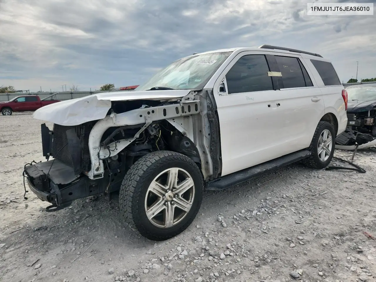 2018 Ford Expedition Xlt VIN: 1FMJU1JT6JEA36010 Lot: 61865045