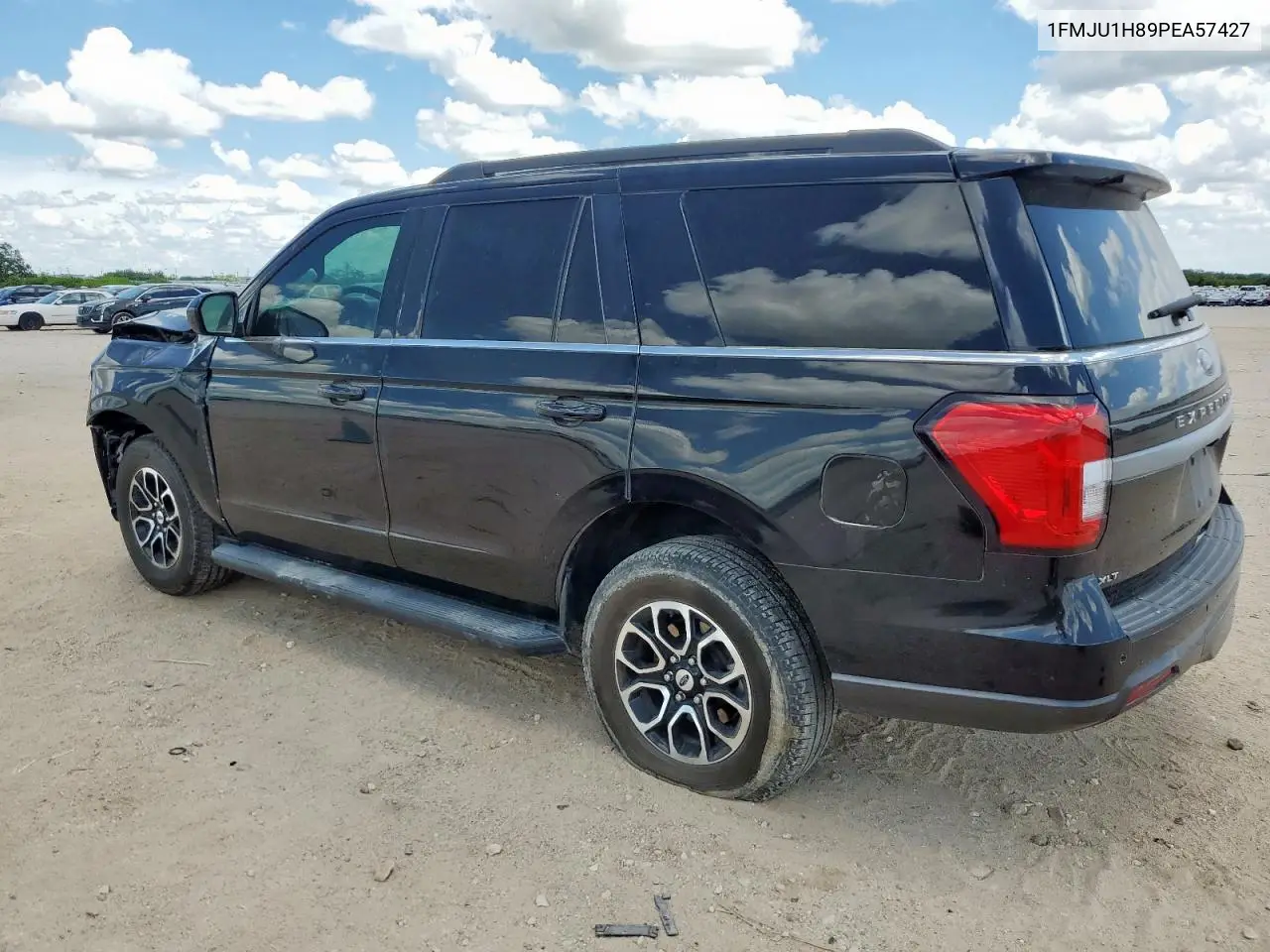 2023 Ford Expedition Xlt VIN: 1FMJU1H89PEA57427 Lot: 62325445