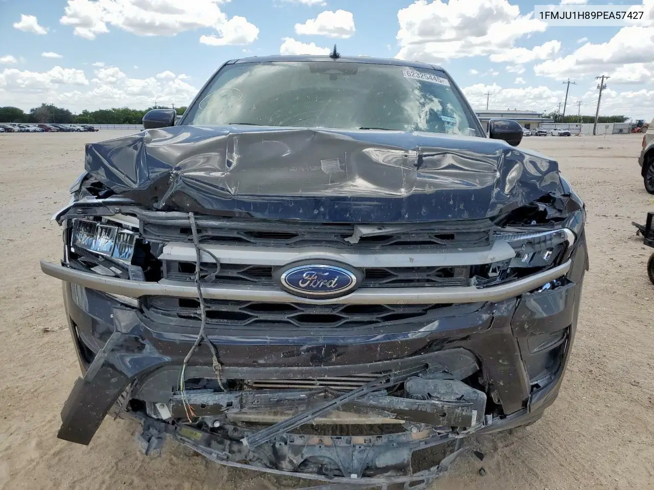 2023 Ford Expedition Xlt VIN: 1FMJU1H89PEA57427 Lot: 62325445
