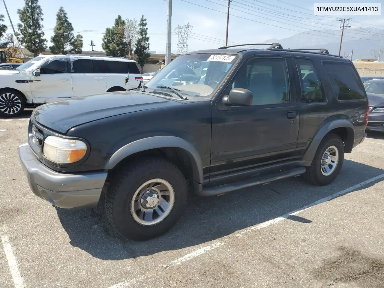 1996 Ford Explorer VIN: 1FMYU22E5XUA41413 Lot: 52197125