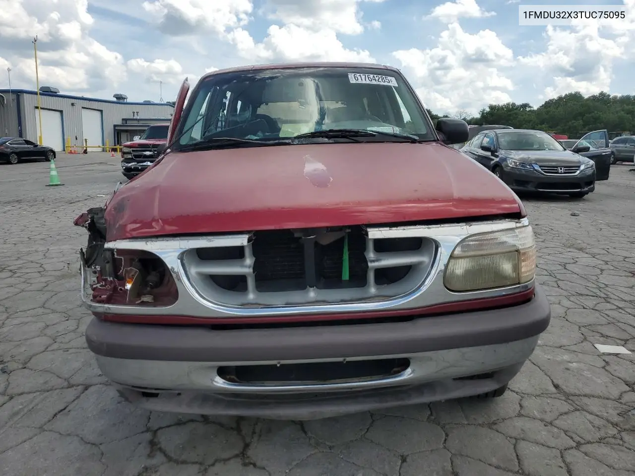 1996 Ford Explorer VIN: 1FMDU32X3TUC75095 Lot: 61764285