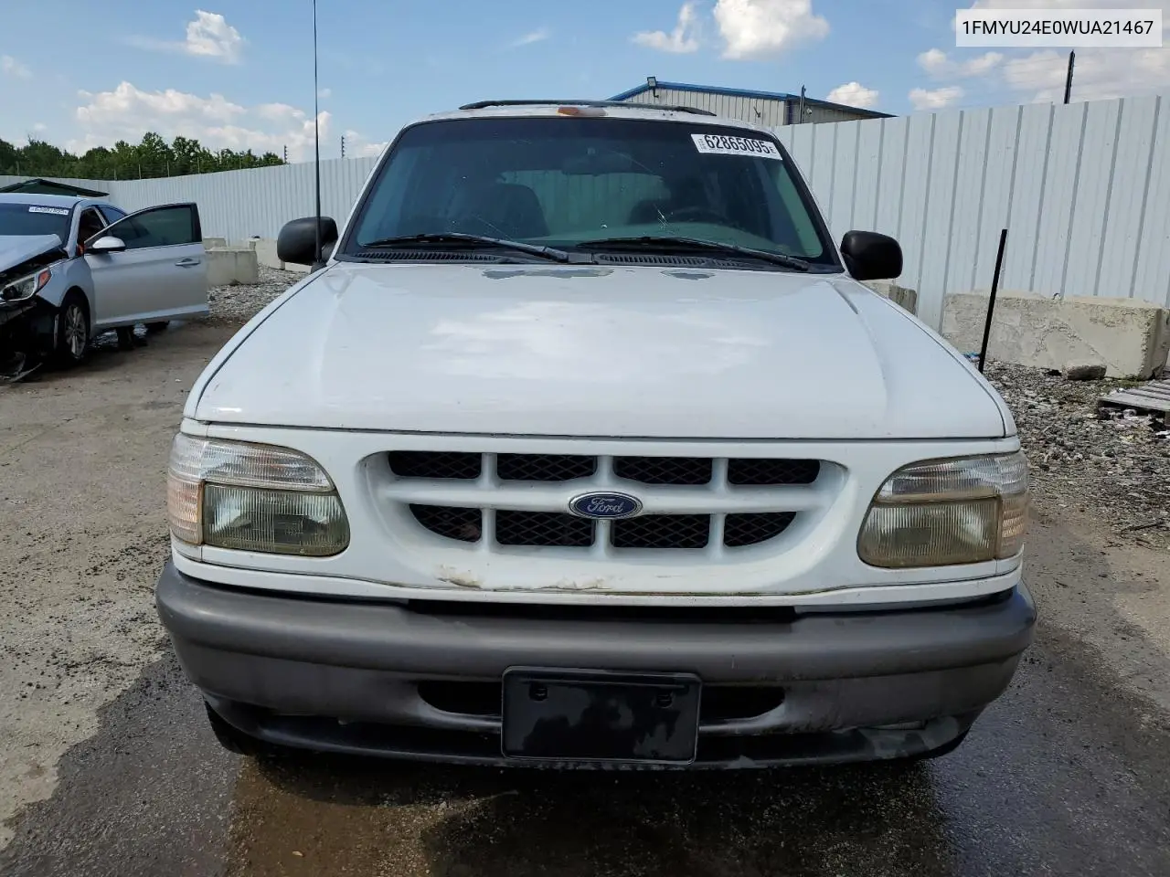 1998 Ford Explorer VIN: 1FMYU24E0WUA21467 Lot: 62865095