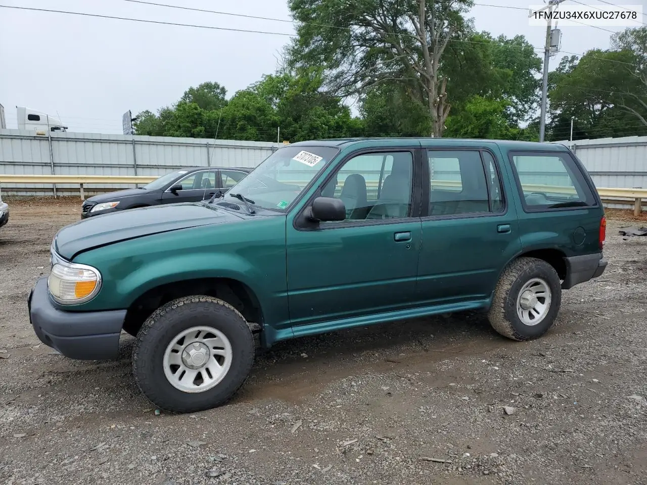 1999 Ford Explorer VIN: 1FMZU34X6XUC27678 Lot: 57073105