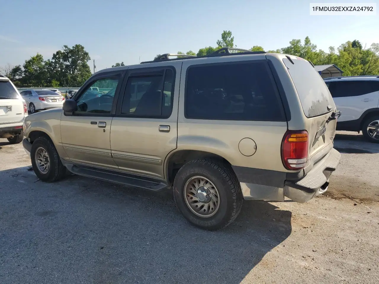1999 Ford Explorer VIN: 1FMDU32EXXZA24792 Lot: 62281575