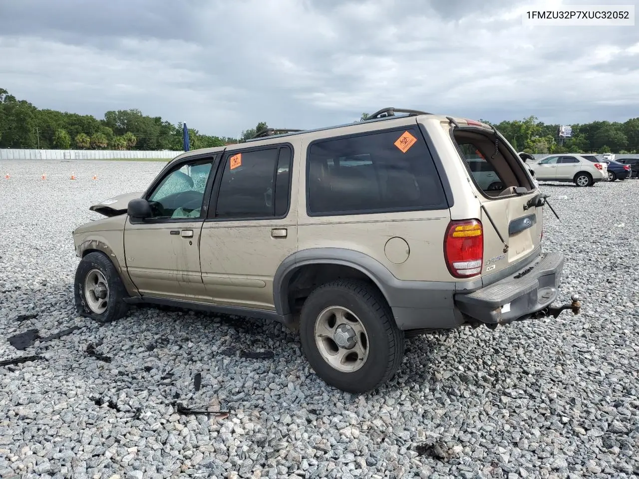 1999 Ford Explorer VIN: 1FMZU32P7XUC32052 Lot: 62865285