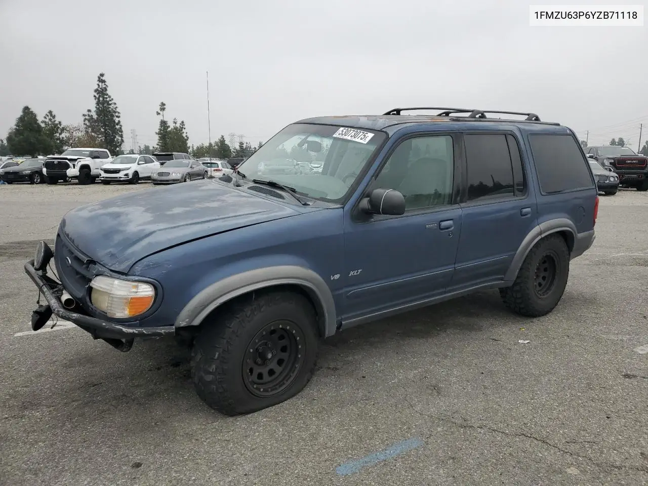 2000 Ford Explorer Xlt VIN: 1FMZU63P6YZB71118 Lot: 53073075
