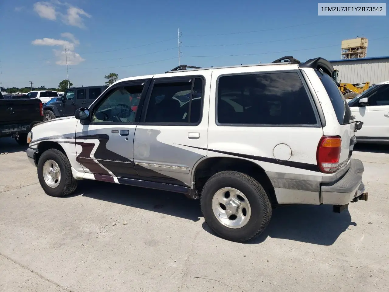 2000 Ford Explorer Xlt VIN: 1FMZU73E1YZB73542 Lot: 56325925