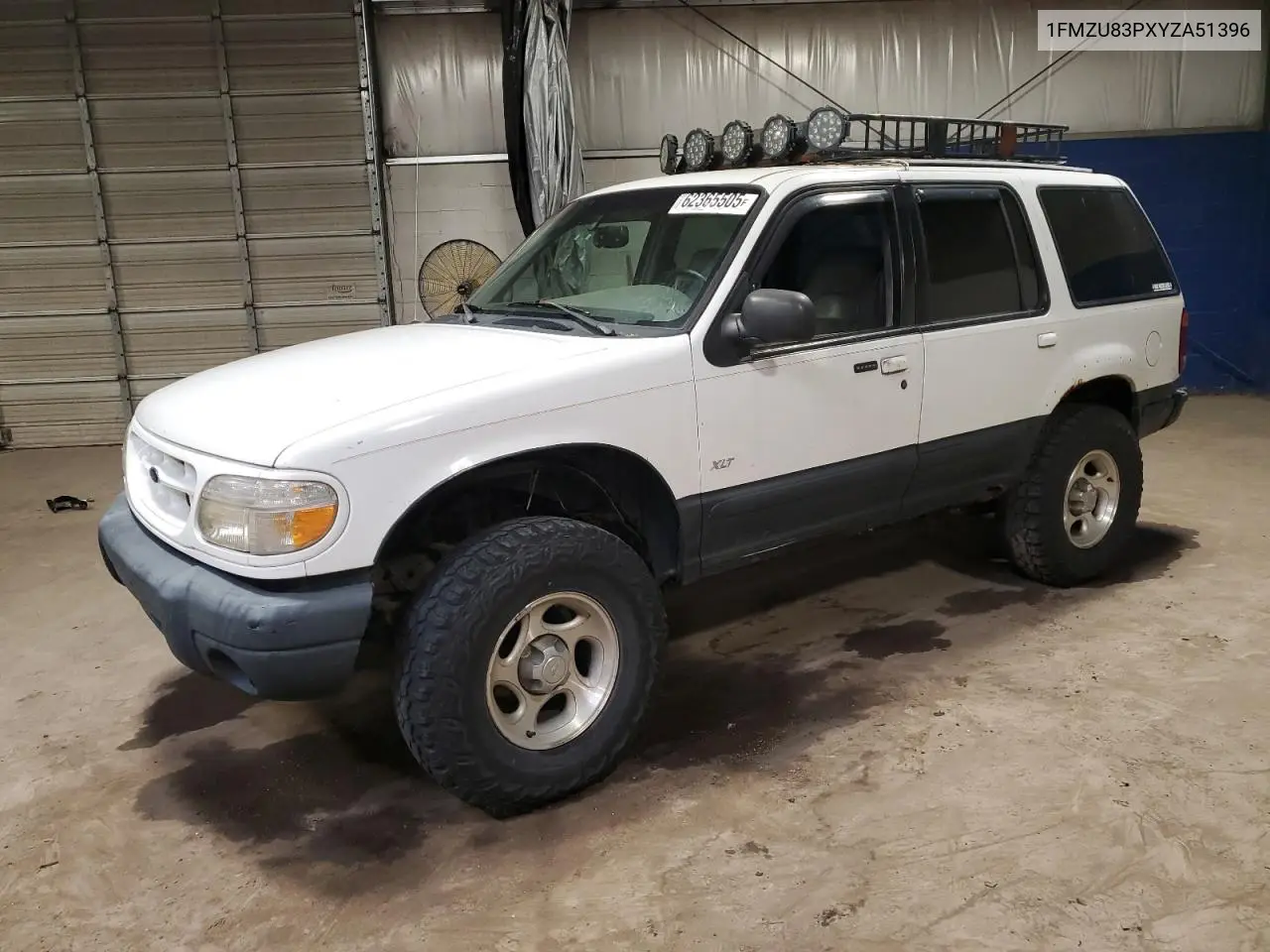 2000 Ford Explorer Xlt VIN: 1FMZU83PXYZA51396 Lot: 62365505