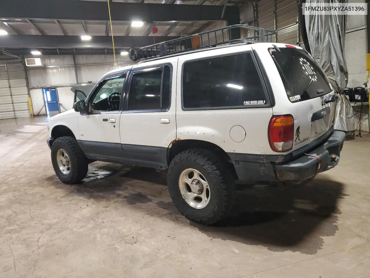 2000 Ford Explorer Xlt VIN: 1FMZU83PXYZA51396 Lot: 62365505