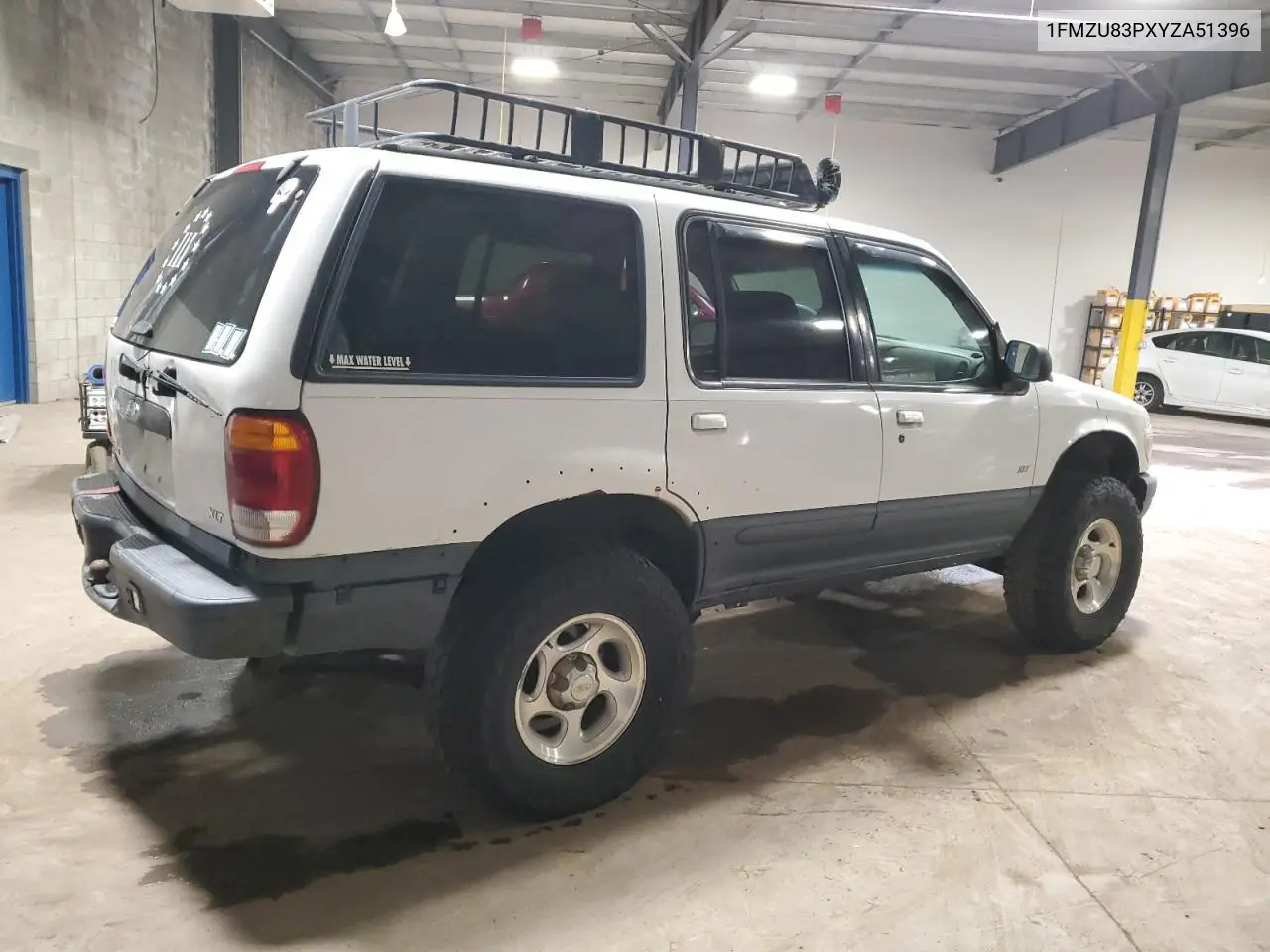 2000 Ford Explorer Xlt VIN: 1FMZU83PXYZA51396 Lot: 62365505