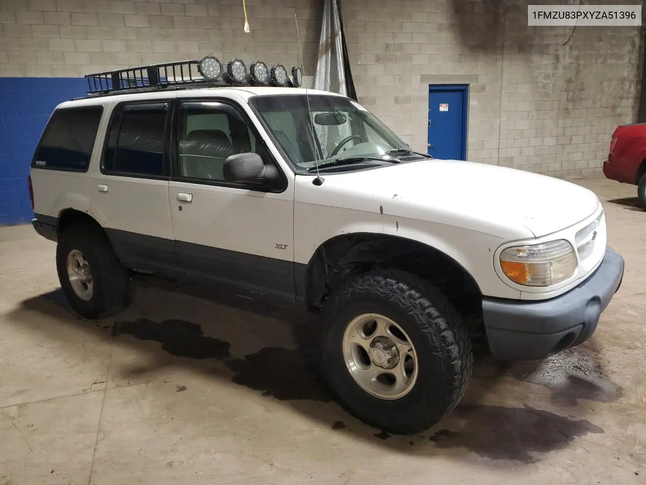 2000 Ford Explorer Xlt VIN: 1FMZU83PXYZA51396 Lot: 62365505