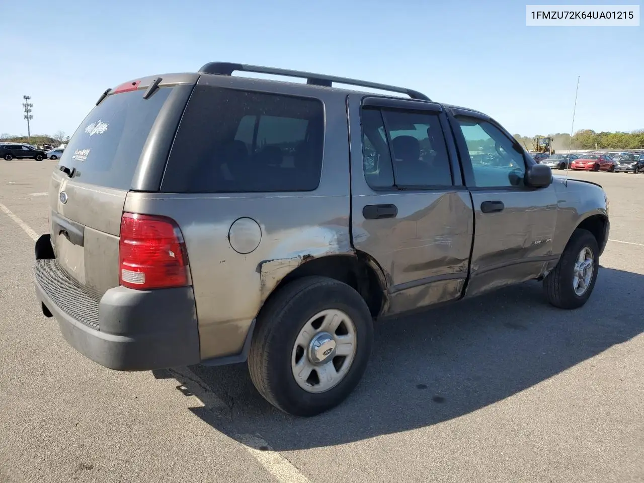 2004 Ford Explorer Xls VIN: 1FMZU72K64UA01215 Lot: 55279755