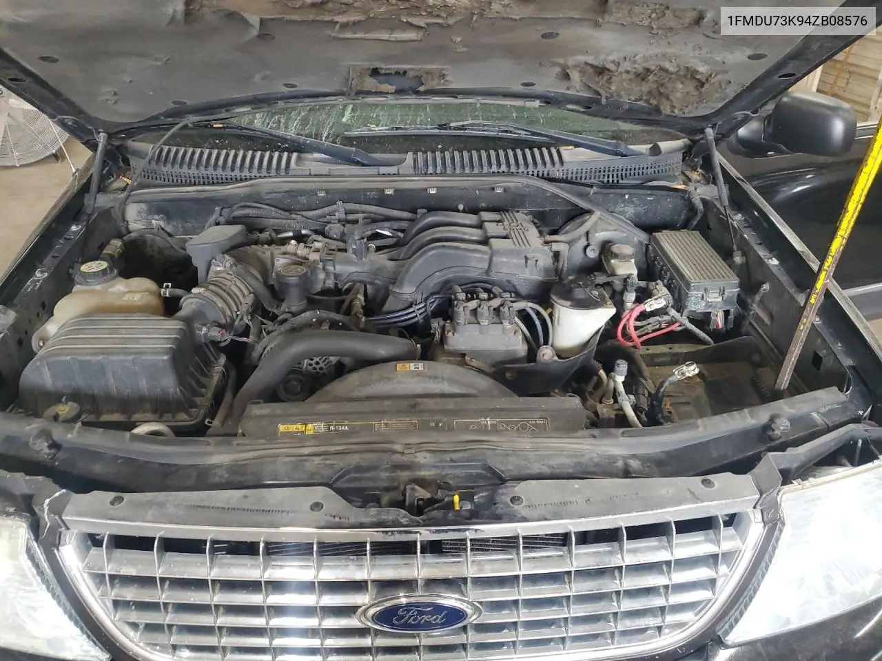 2004 Ford Explorer Xlt VIN: 1FMDU73K94ZB08576 Lot: 57076975