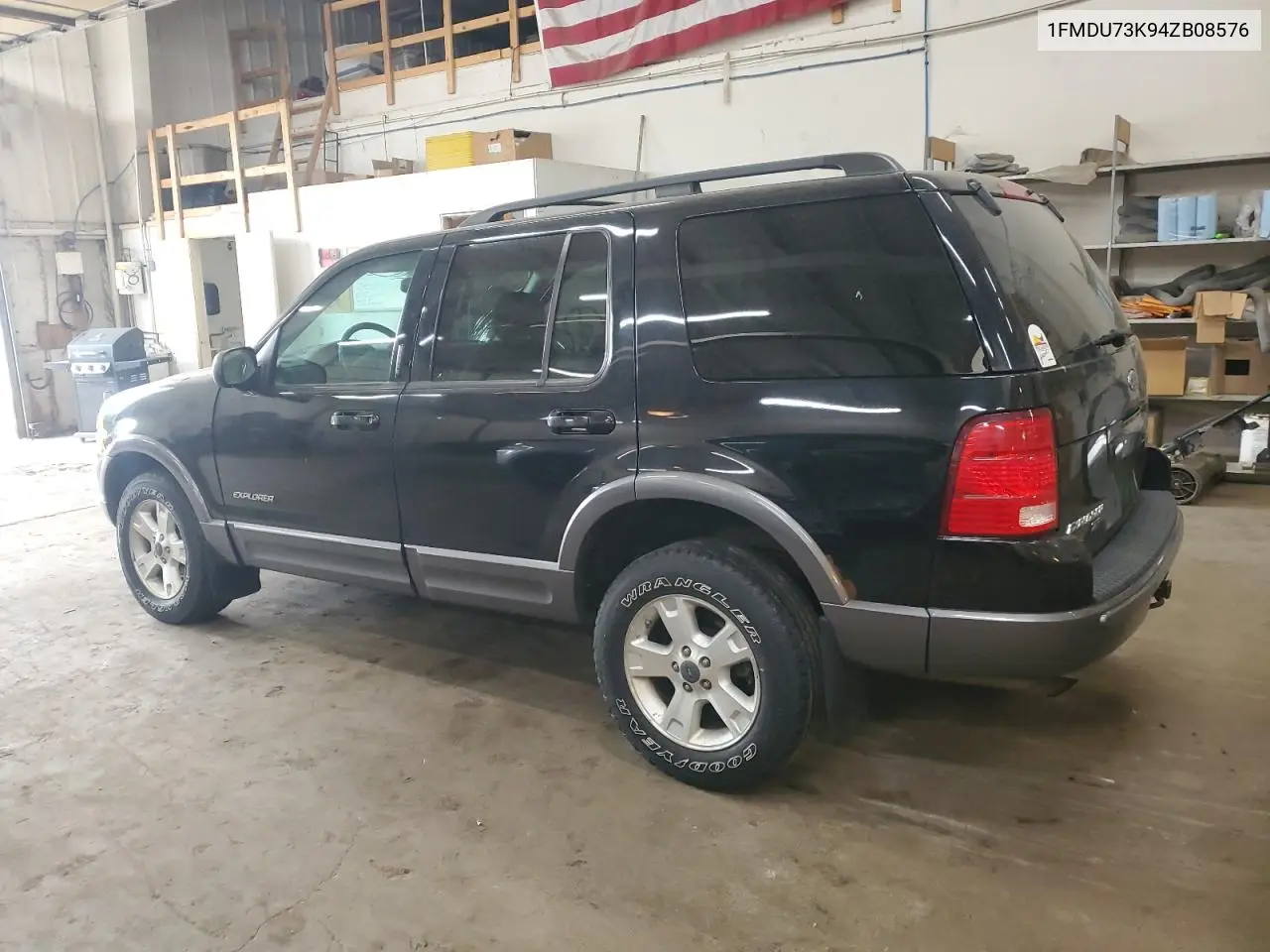 2004 Ford Explorer Xlt VIN: 1FMDU73K94ZB08576 Lot: 57076975