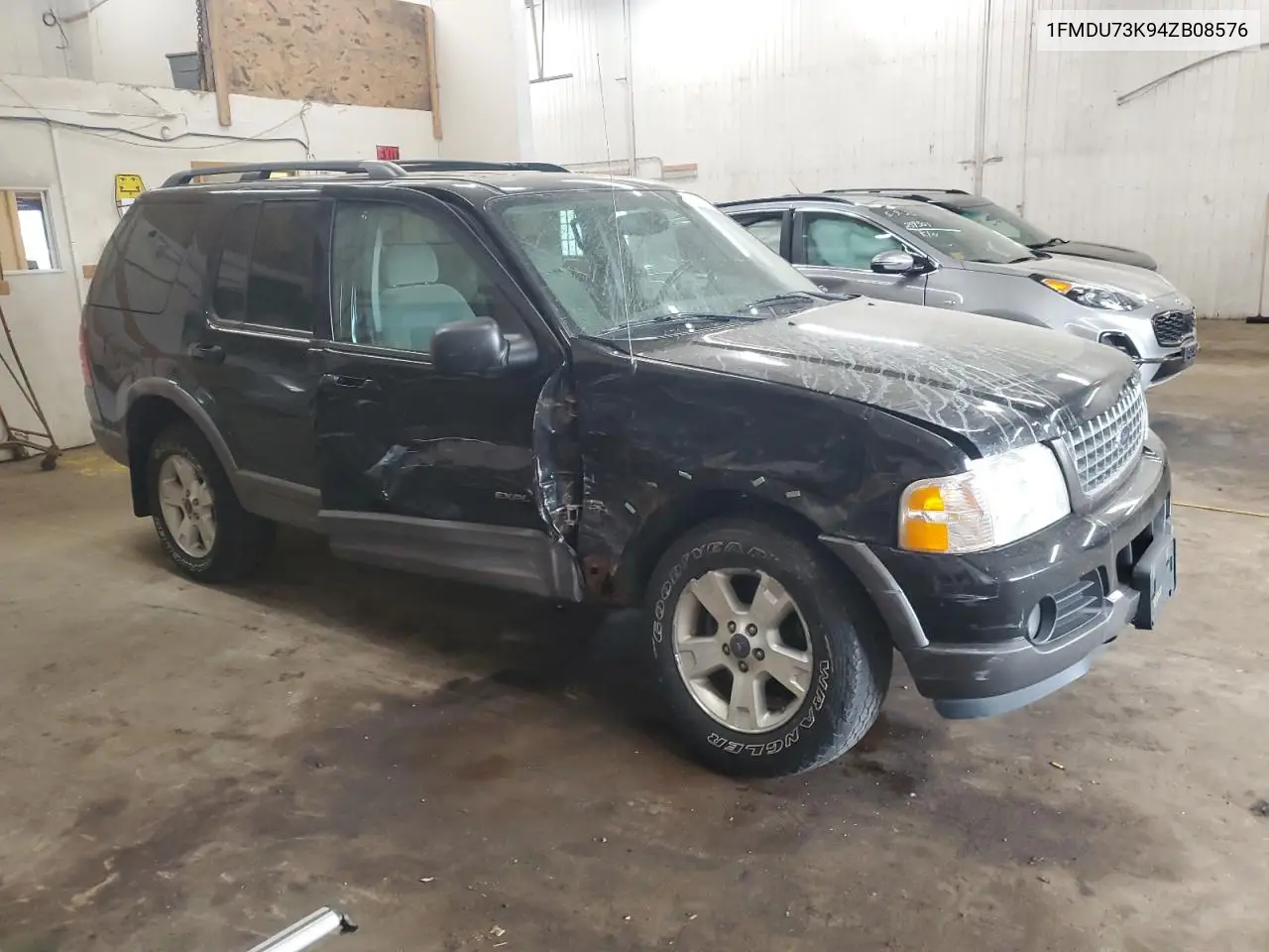 2004 Ford Explorer Xlt VIN: 1FMDU73K94ZB08576 Lot: 57076975