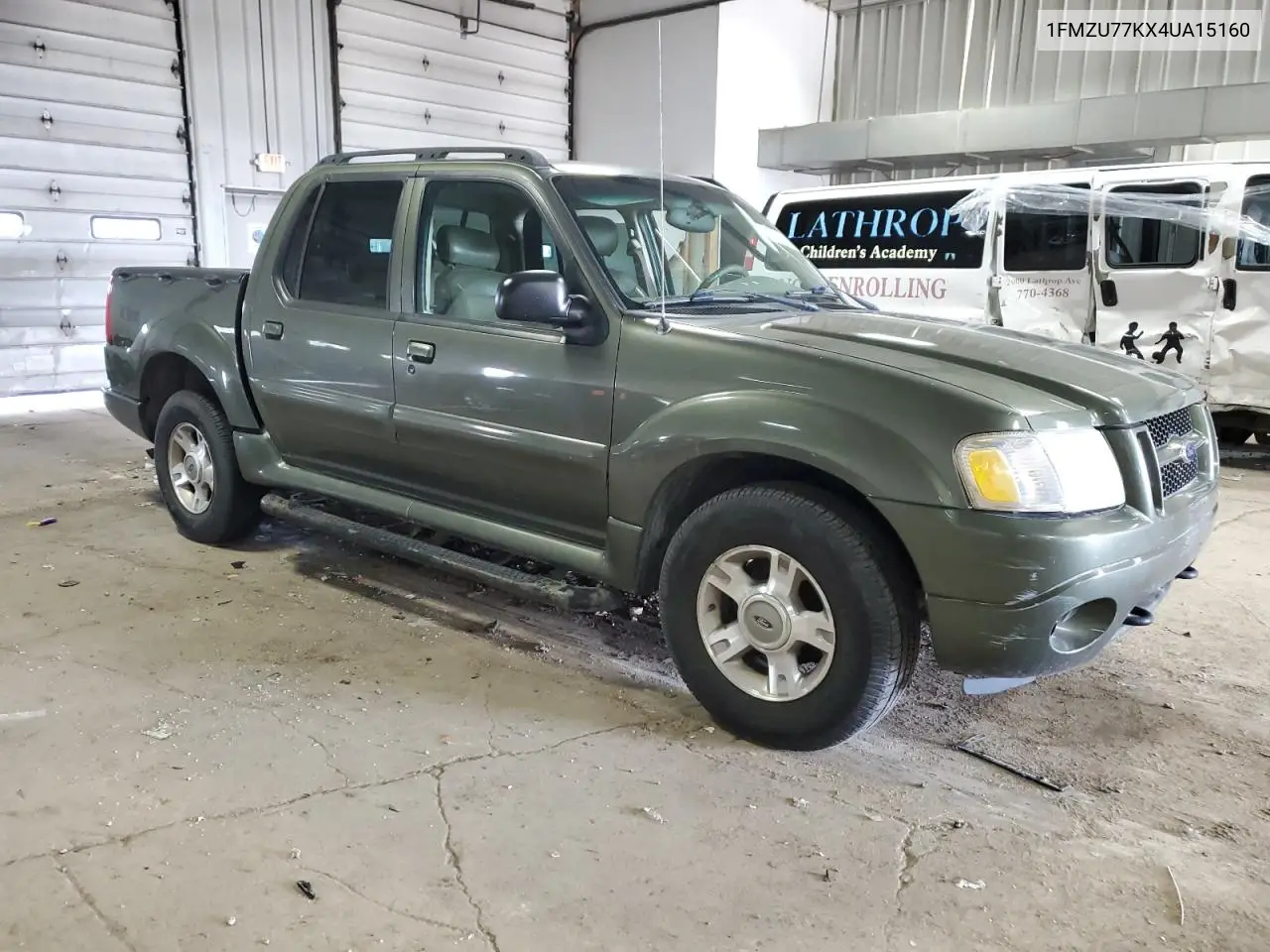 2004 Ford Explorer Sport Trac VIN: 1FMZU77KX4UA15160 Lot: 57113685