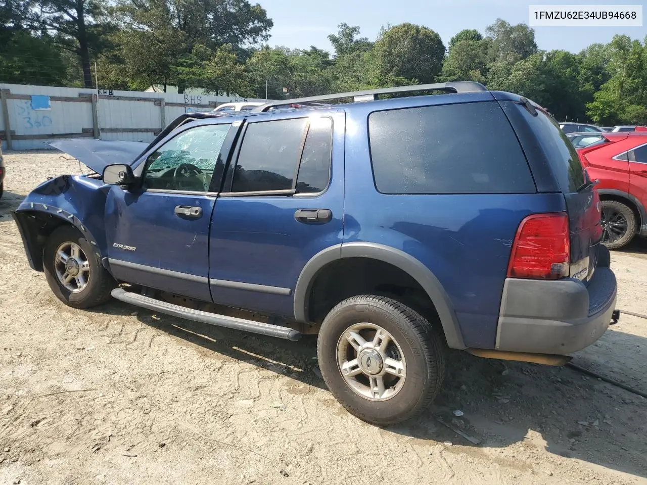 2004 Ford Explorer Xls VIN: 1FMZU62E34UB94668 Lot: 58636165