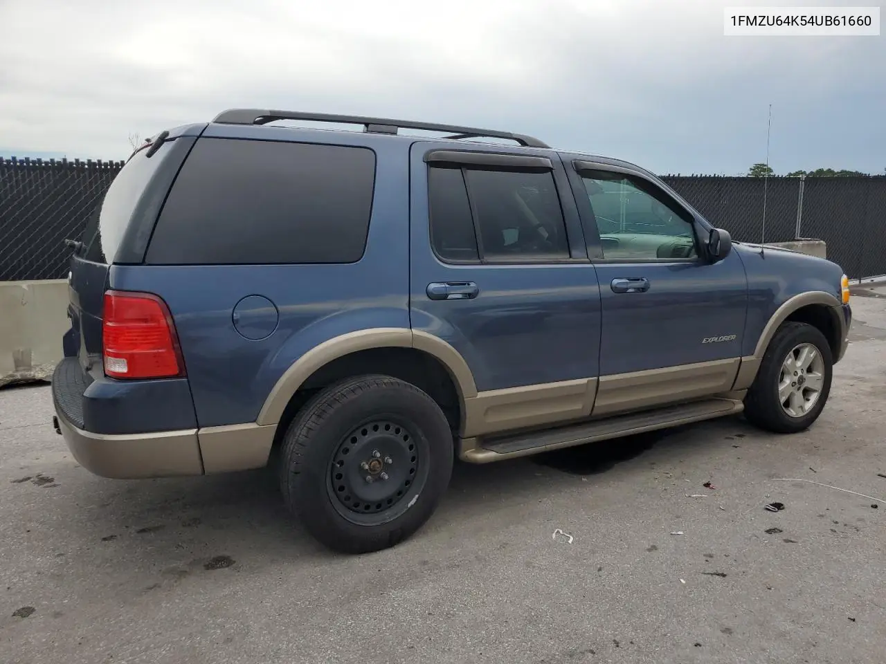 2004 Ford Explorer Eddie Bauer VIN: 1FMZU64K54UB61660 Lot: 60890085