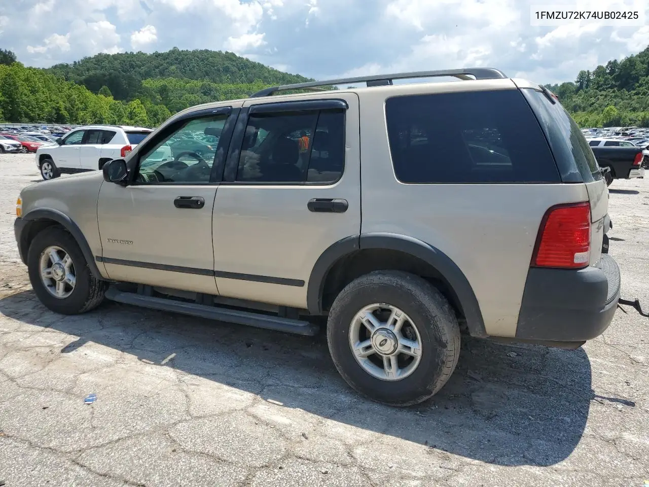 2004 Ford Explorer Xls VIN: 1FMZU72K74UB02425 Lot: 63238585