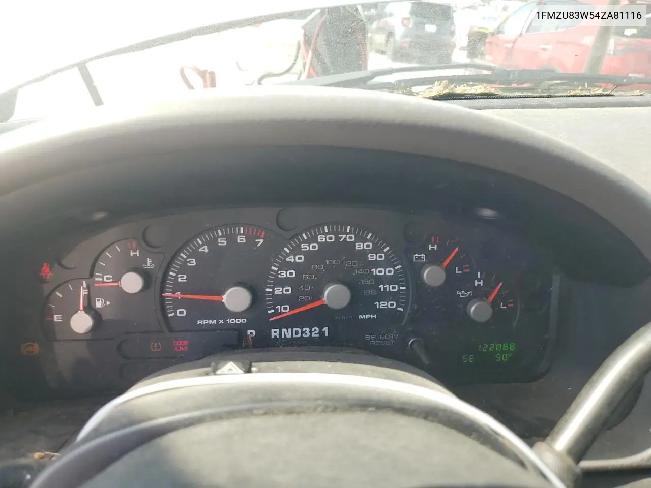 2004 Ford Explorer Xlt VIN: 1FMZU83W54ZA81116 Lot: 63807435