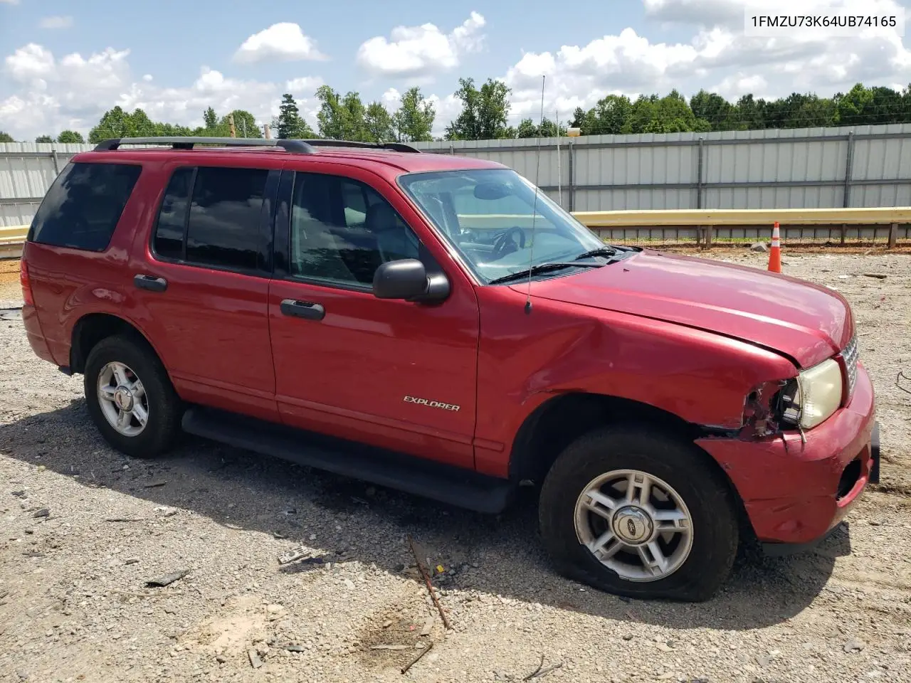2004 Ford Explorer Xlt VIN: 1FMZU73K64UB74165 Lot: 64608975